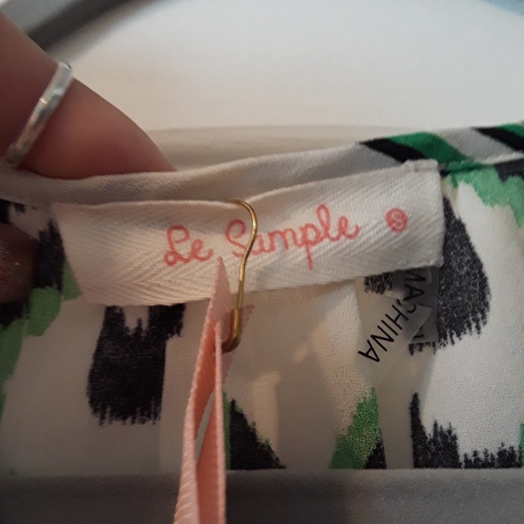 NWT VICI DOLLS COLLECTION tank top - Picture 3 of 5